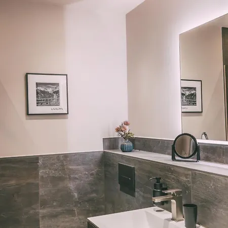 Апартаменти Livalpin Elegant *