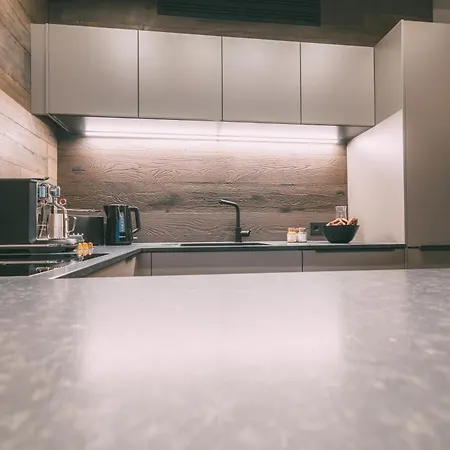 Livalpin Elegant Апартаменти *